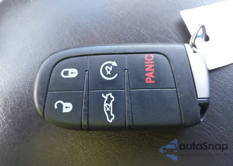 2021 Chrysler 300 Touring L Awd z USA, uszkodzony, nr VIN 2C3CCARG4MH658579